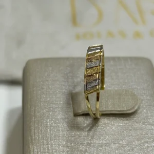 Anel Vínculo Triade em Ouro 18K