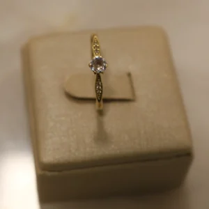 Anel Solitaire Moment